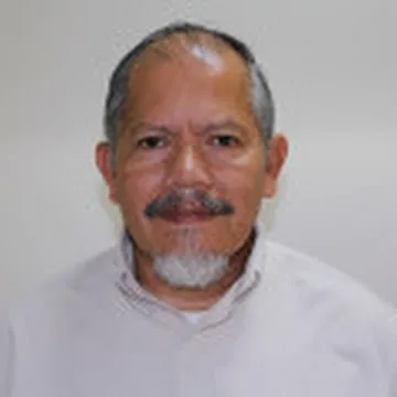 MC. J. Reyes Benavides Delgado